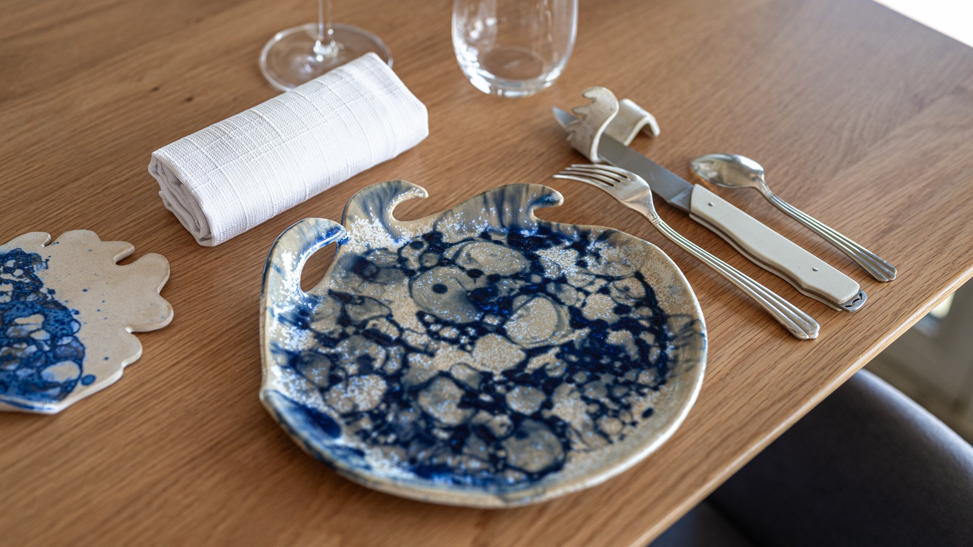 Assiette céramique en pièce unique